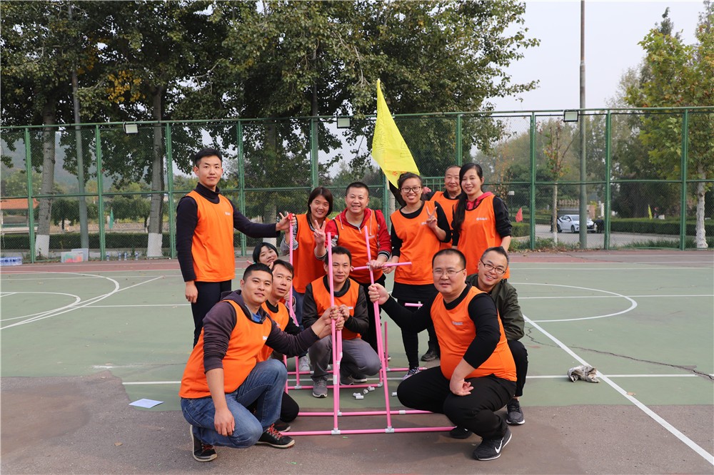 [瑤臺(tái)山莊拓展基地]+場(chǎng)地團(tuán)建一日活動(dòng)