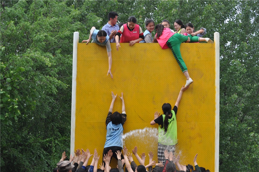 [順義軍訓基地]+戰(zhàn)狼特訓一日活動