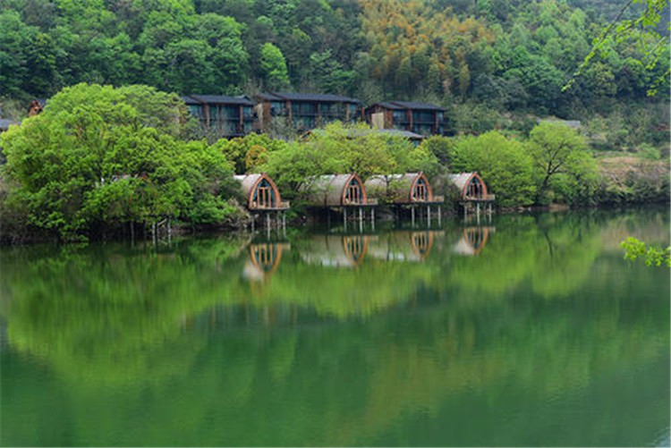 [杭州富春開元芳草地鄉(xiāng)村團(tuán)建酒店]+場(chǎng)地團(tuán)建一日拓展活動(dòng)