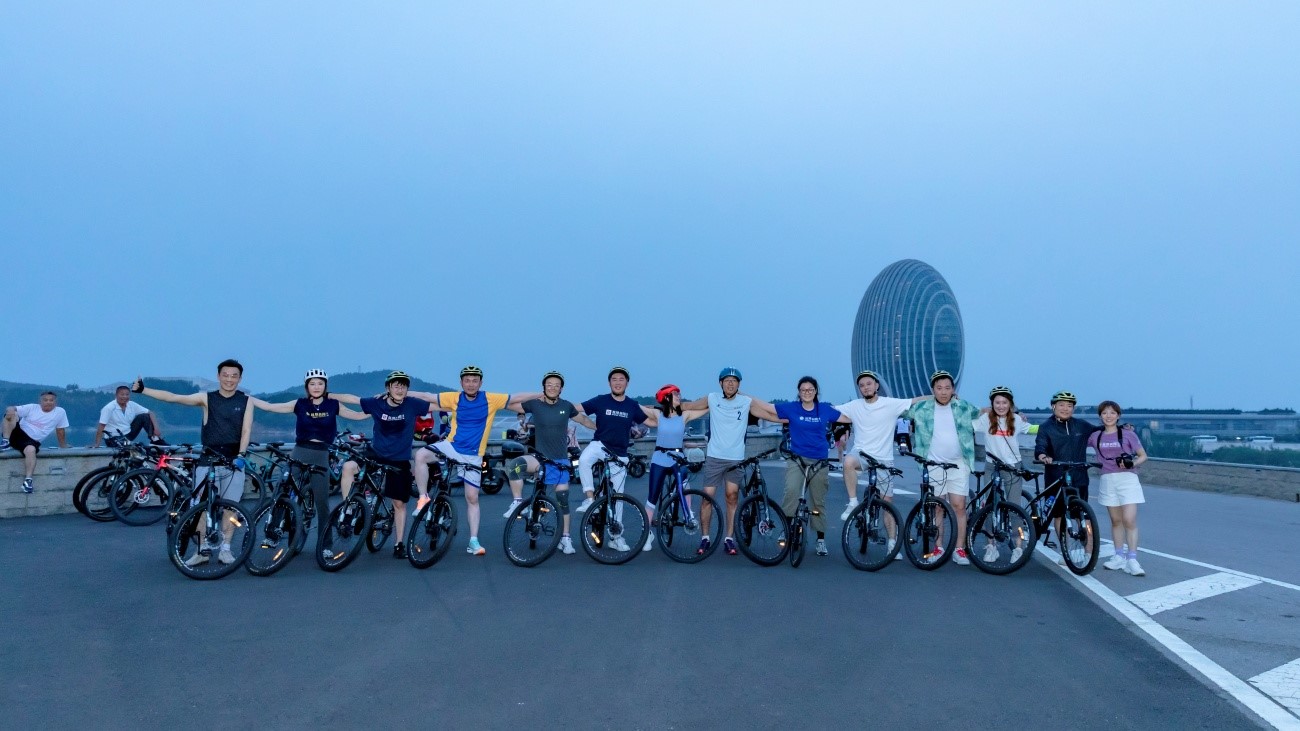 「騎行雁棲湖，凝聚團(tuán)隊(duì)力！」 一日騎行團(tuán)建，挑戰(zhàn)與美景同行！