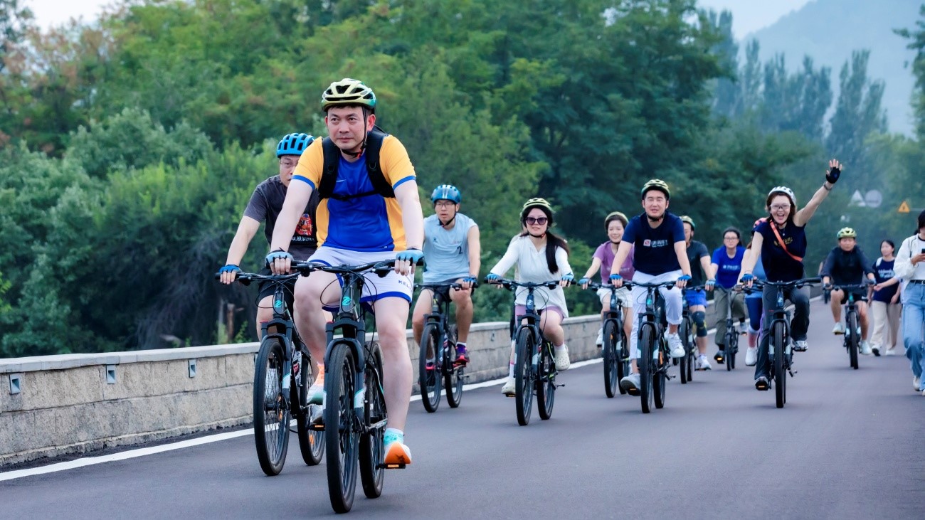 「騎行雁棲湖，凝聚團(tuán)隊(duì)力！」 一日騎行團(tuán)建，挑戰(zhàn)與美景同行！